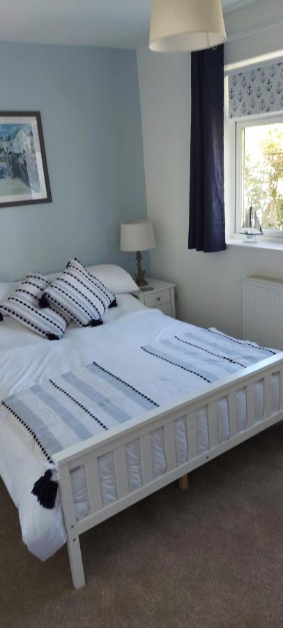 Sea Crest, Beautiful Home In Tenby With Sea Views Exterior foto